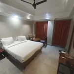 Hotel Pulikeshi