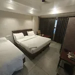 Hotel Pulikeshi
