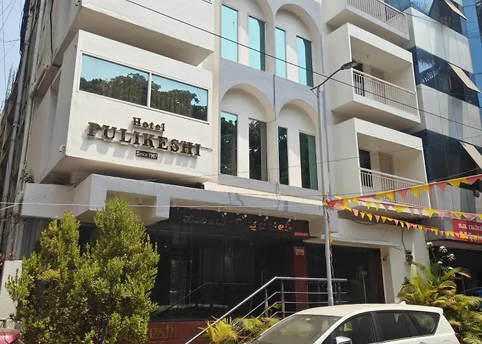 Hotel Pulikeshi